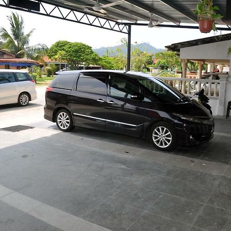 Teruntum 96 Guest house Kuantan Exterior foto